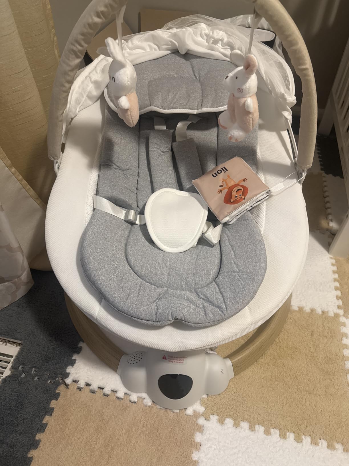Uuoeebb Baby Swing for Infants, Portable Electric Baby Swings with Bluetooth, 5 Swing Speed, 10 Melodies, 5-Point Harness, Remote Control & Touch Panel - Infant Swing for Indoor & Outdoor Use, Pink customer photo 2