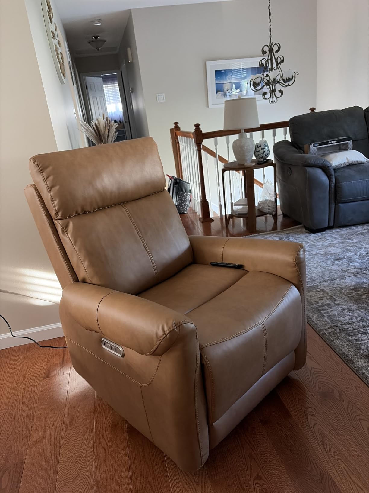 KISLOT Leather Recliner Chair for Adults Wall Hugger RV Recliner with USB Charging Ports Electric Power Reclining Sofa for Living Room Home Theater Seating Bedroom customer photo 1