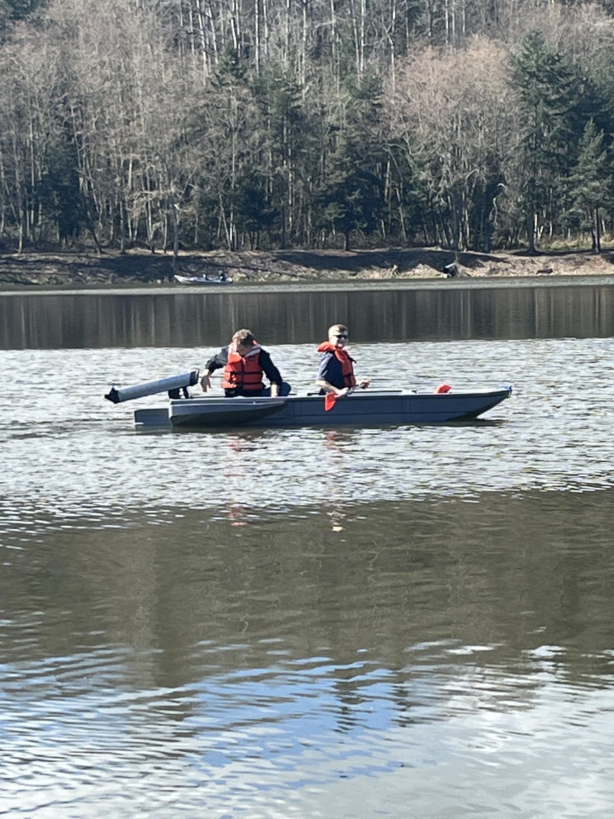 Folding Jon Boat with 3 Collapsible Modular Fishing Kayak and 2 Side & Tail Pontoons, Multipurpose Kayak Canoe, Up to 800lbs Buoyancy Suitable for 5-7 Person customer photo 2