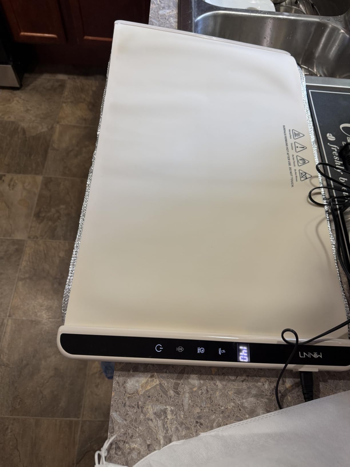 Food Warming Mat with Heat-Resistant Pad, 26X15 Inch, 6 Temperature & 6 Timer Settings, Child Lock Safety, Food Warmer Chafing Dishes for Buffet, Gatherings, Parties, Everyday Use customer photo 1