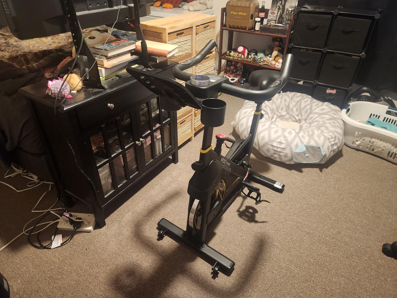YPOO Exercise Bike, Adjustable Magnetic Resistance Stationary Bikes for Home Cardio with Exclusive App, Indoor Bike with 330lbs Weight Capacity Comfortable Seat, Tablet Mount and Fitness Courses customer photo 1