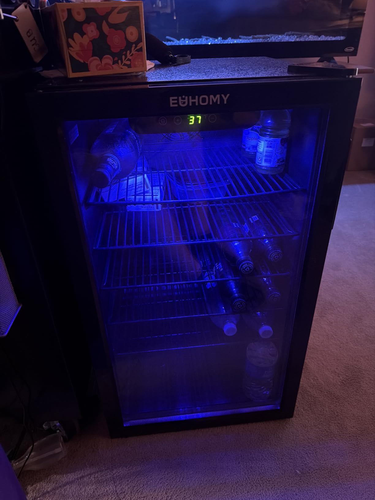 EUHOMY Mini Fridge 130 Can Beverage Refrigerator Cooler Glass Door for Soda Wine Beer, Beverage Cooler for Home, Bar, Office with Digital Temperature Control Removable Shelves, Black customer photo 1