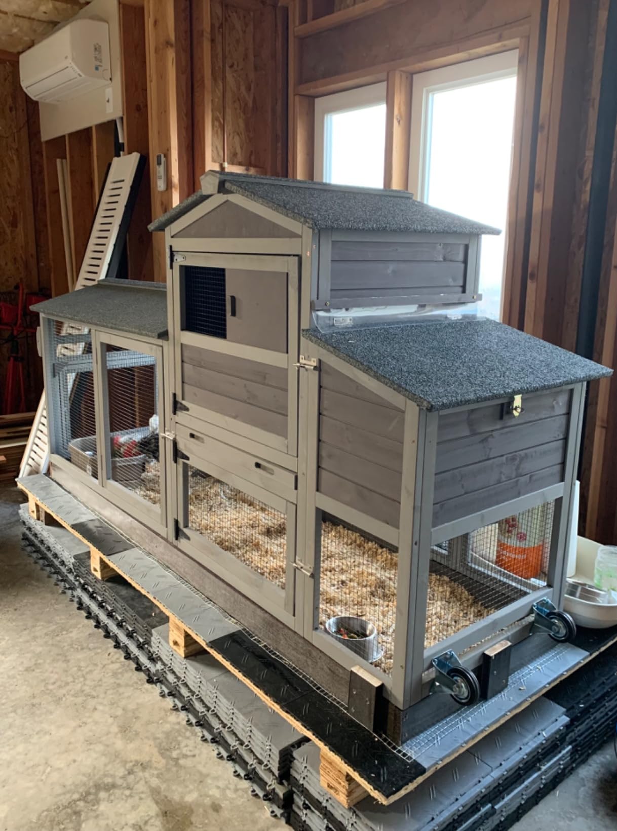 Aivituvin Extra Large Chicken Coop for 10-15 Chickens, Reinforced Structure Outdoor Wooden Chicken House with 6 Nesting Boxes, Extended Run, Waterproof Roof, Iron Edge, 137