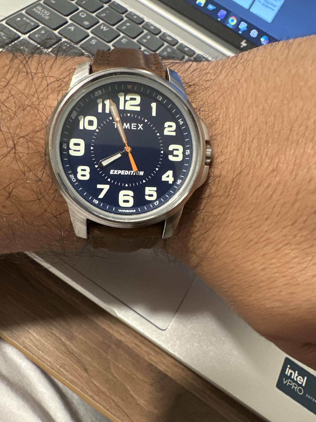Timex Expedition Metal Field 40mm Men's Analog Watch | Luminous Hands | 24 Hour Time | Quick Date Function | Rugged Outdoor Watch | 50M Water Resistance customer photo 1
