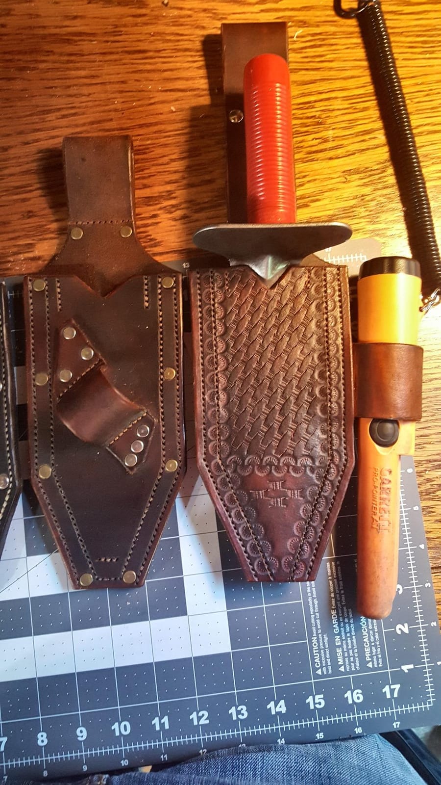 Standard Lesche Digging Tool & Sod Cutter (Right Serrated Blade) customer photo 1