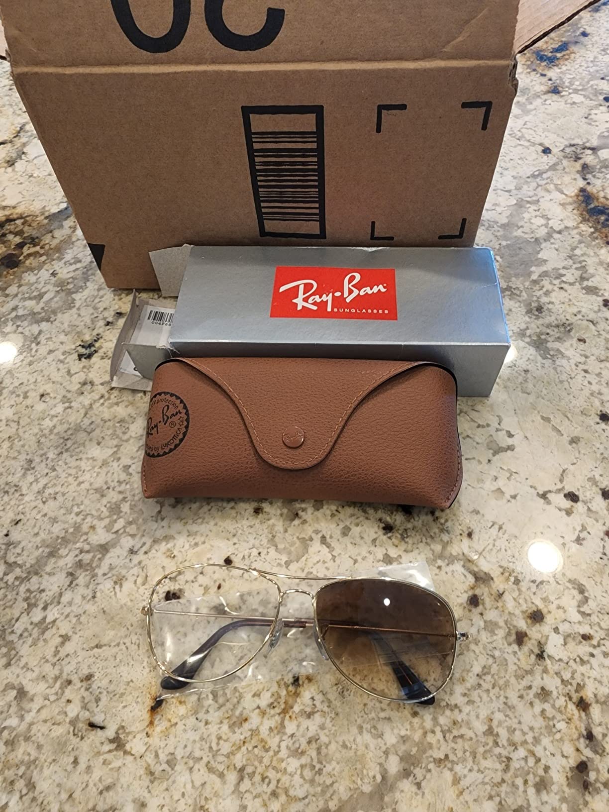 Ray-Ban RB3362 Cockpit Aviator Sunglasses customer photo 2