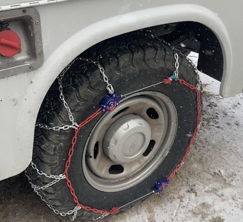 SCC Peerless 0232105 Auto-Trac Light Truck/SUV Tire Traction Chain - 2 Count customer photo 1