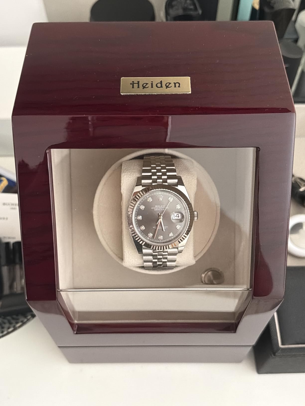 Heiden Watch Winder Single Watch Winders - Japanese Motor - AC Adapter Included - Can Run on Batteries - 12 Multiple Settings - Zero Magnetization Automatic Watch Winder for Rolex customer photo 1