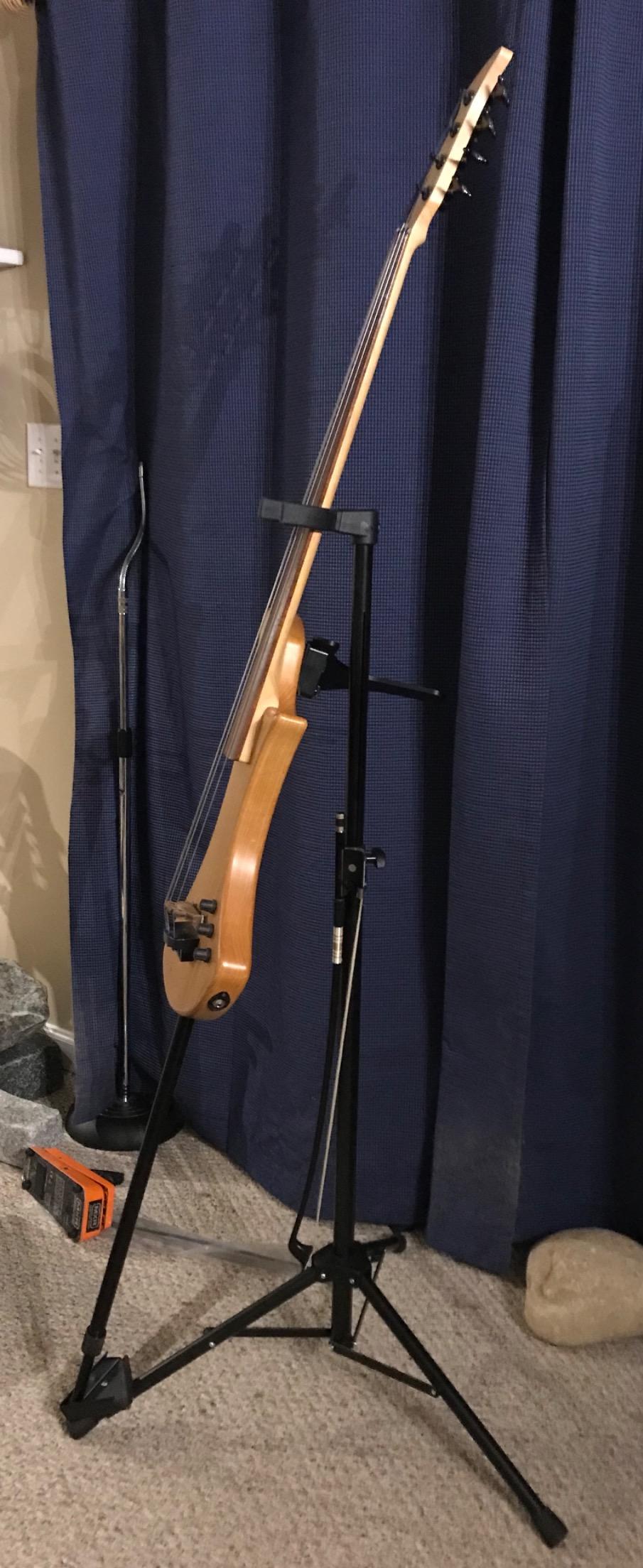 K&M Konig & Meyer 14160.000.55 Electric Double Bass Stand Adjustable Height | Flex Up or Down Support Bracket | V-Shaped End Pin Base | Compact Fold | German Made Black customer photo 1