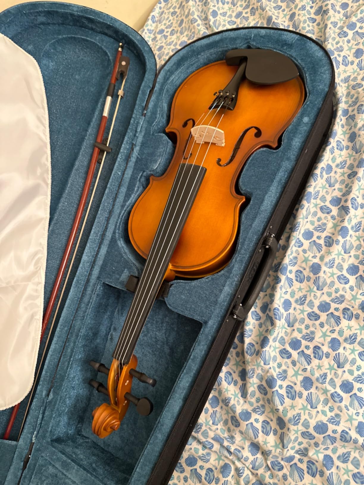 Mendini by Cecilio 16-Inch Solid Wood Viola Set for Beginners - Hand Carved Acoustic Viola Kit with Hard Case, Bow, Rosin, Bridge and Extra Strings (Natural Varnish) customer photo 1