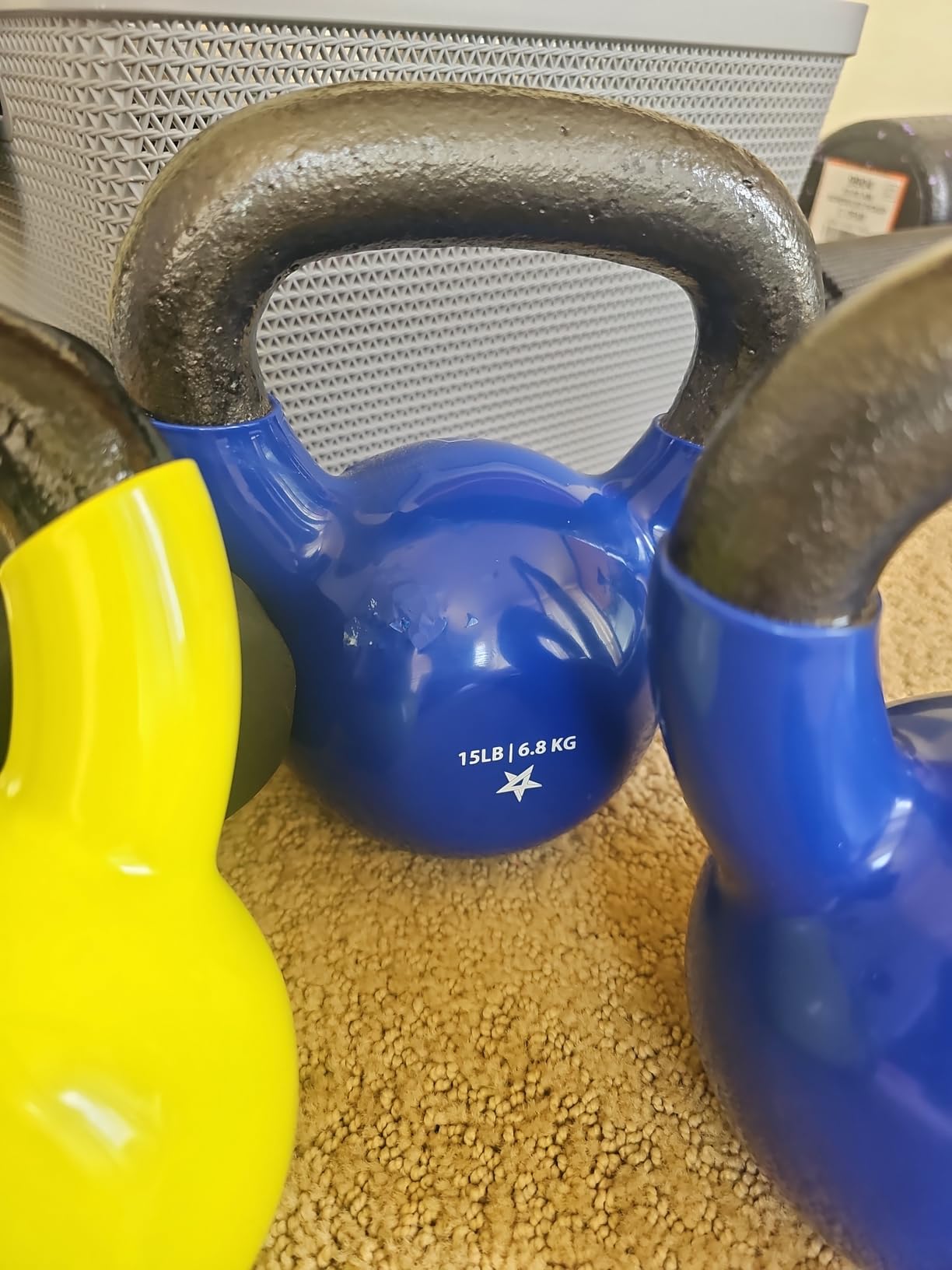 Yes4All Kettlebell, Vinyl Coated Cast Iron Strength Training Kettlebells for Home Gym Exercises, Fitness, Full Body Workout Equipment, Push Ups, and Grip Strength customer photo 1