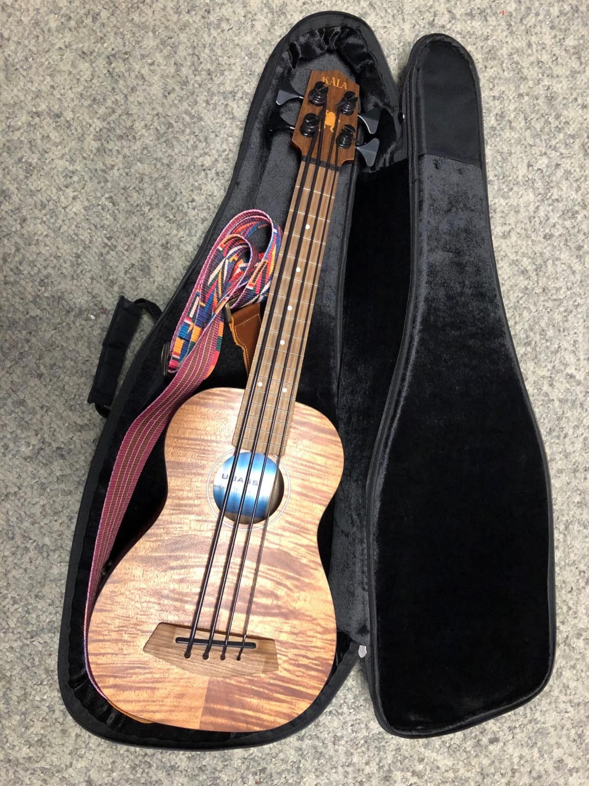 Kala UBASS-EM-FS Exotic Mahogany U-Bass with Gig Bag - Natural customer photo 2