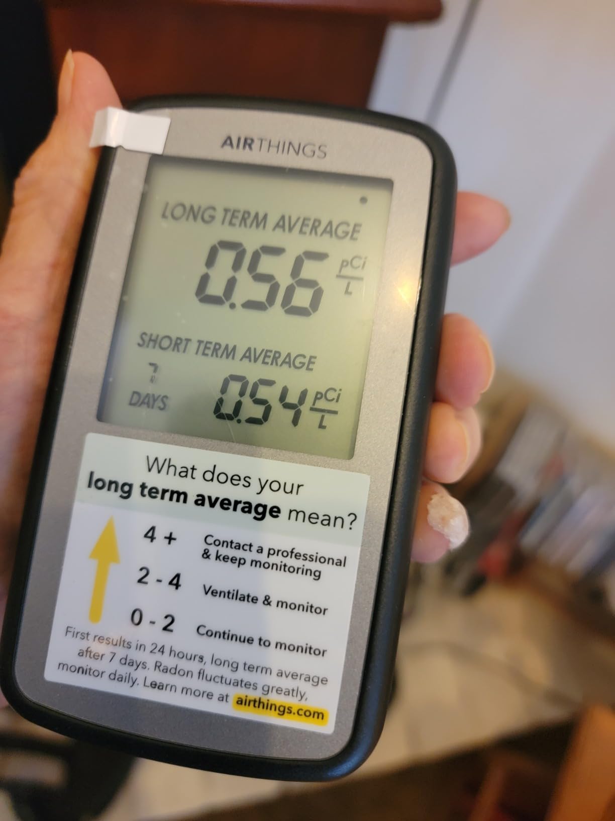Airthings Corentium Home Radon Detector 223 Portable, Lightweight, Easy-to-Use, (3) AAA Battery Operated, USA Version, pCi/L customer photo 1