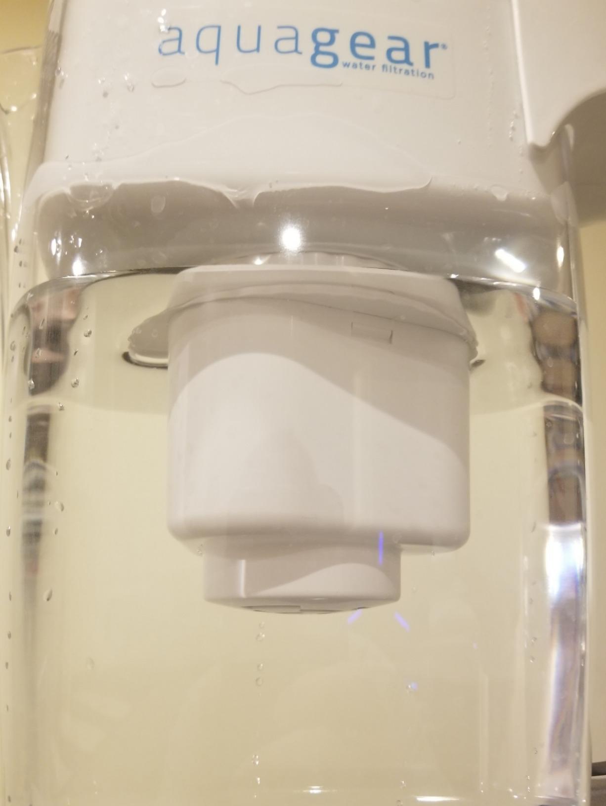 Aquagear Water Filter Pitcher - Lead, Chlorine, PFOA/PFOS, Microplastics Filter, 10 Cup, 120 Gallon Filter Life - Filter Media Made in USA customer photo 1
