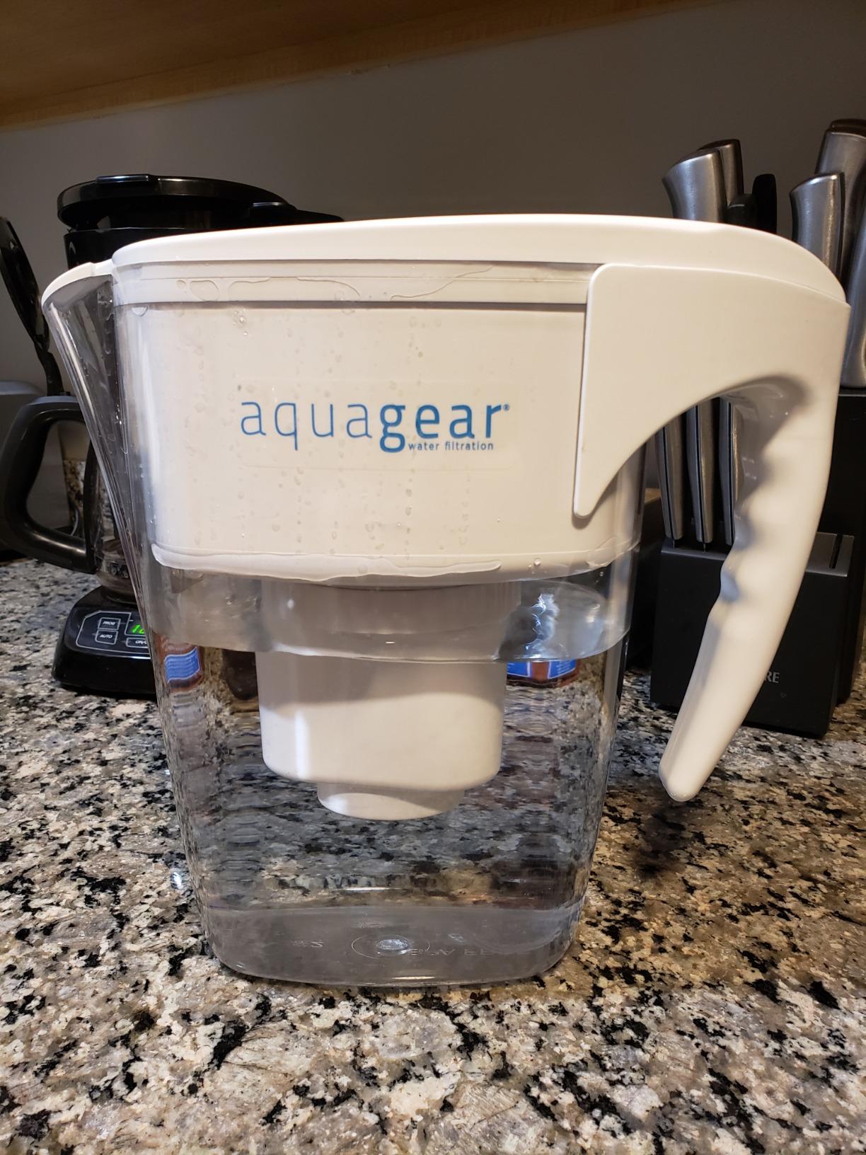Aquagear Water Filter Pitcher - Lead, Chlorine, PFOA/PFOS, Microplastics Filter, 10 Cup, 120 Gallon Filter Life - Filter Media Made in USA customer photo 2