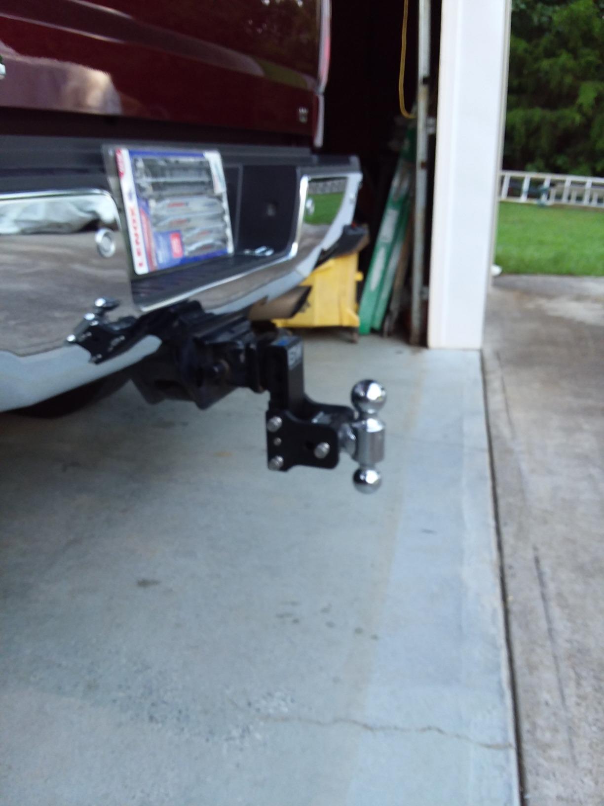 B&W Trailer Hitches Tow & Stow Adjustable Trailer Hitch Ball Mount - Fits 2.5