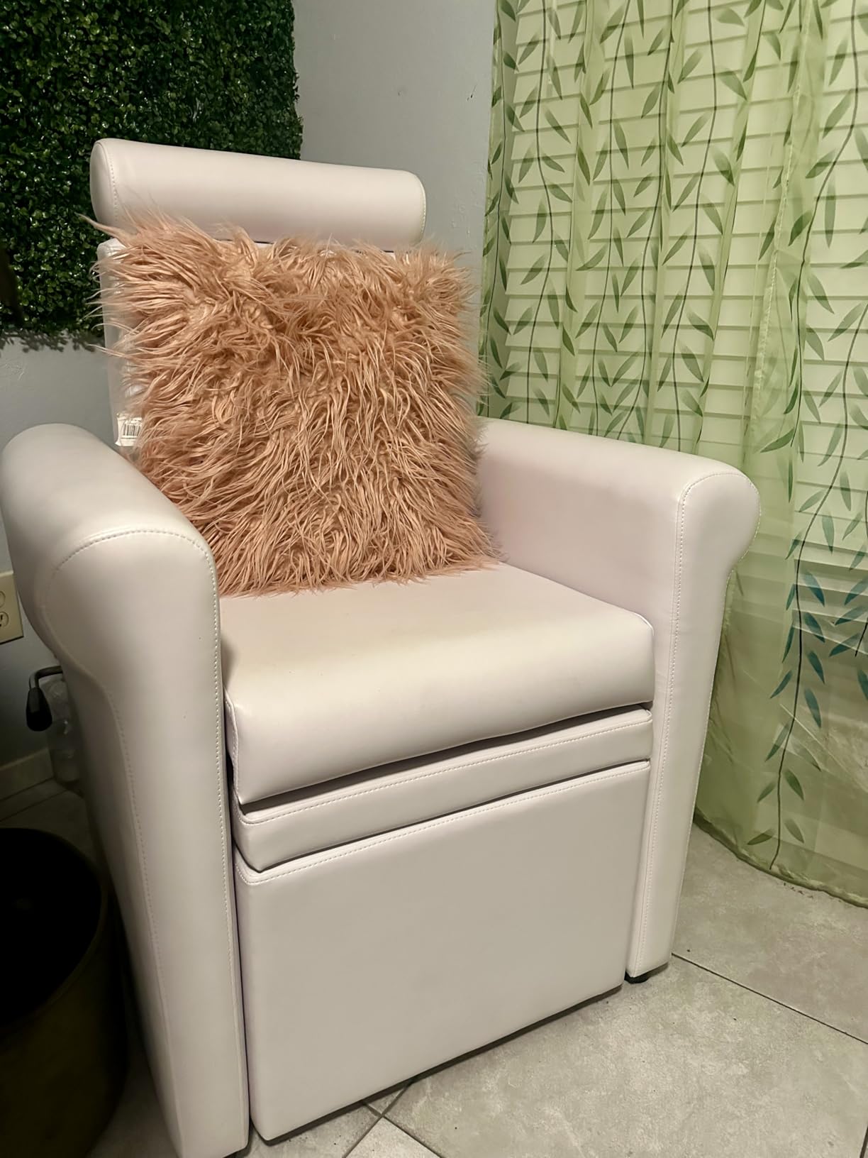 Buy-Rite Mona Lisa Plumb-Free Pedicure Chair Black Retractable Base | Plush Padded Upholstery, Fits Most Portable Footbaths, Reclining Back, Lockable Footrest, Retractable Storage Base For Salons customer photo 2