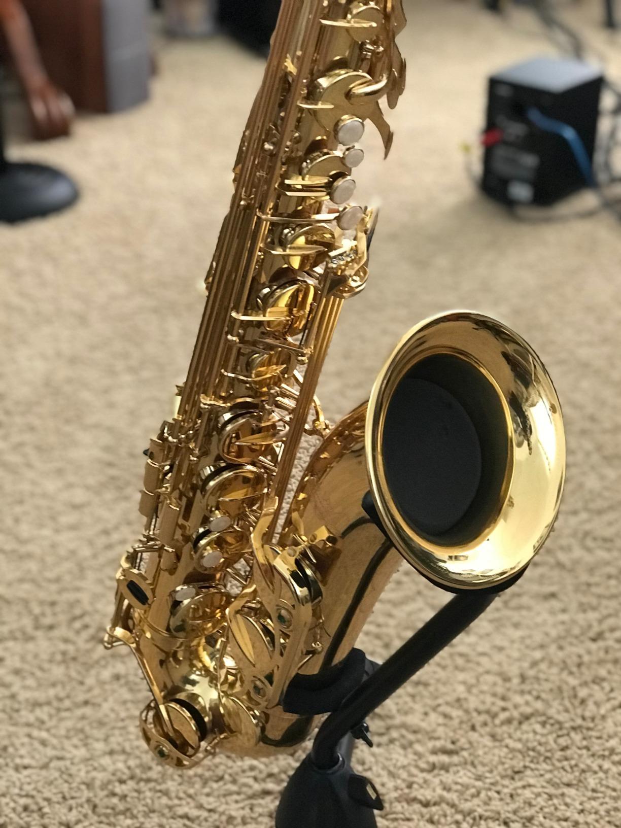 Jean Paul Student Tenor Saxophone TS-400 - Golden Brass Lacquered customer photo 1