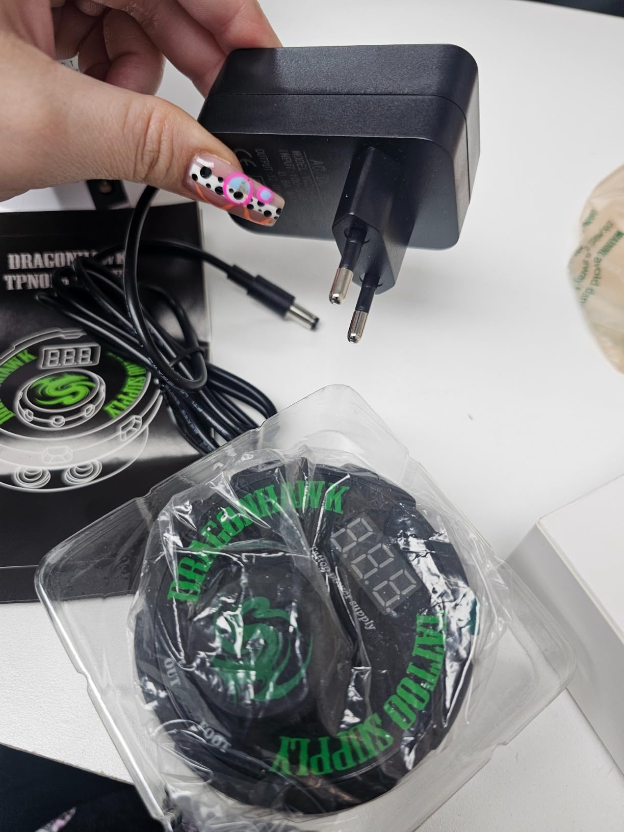 Dragonhawk Airfoil Tattoo Power Supply for Tattoo Machine Tattoo Artists P087 customer photo 1