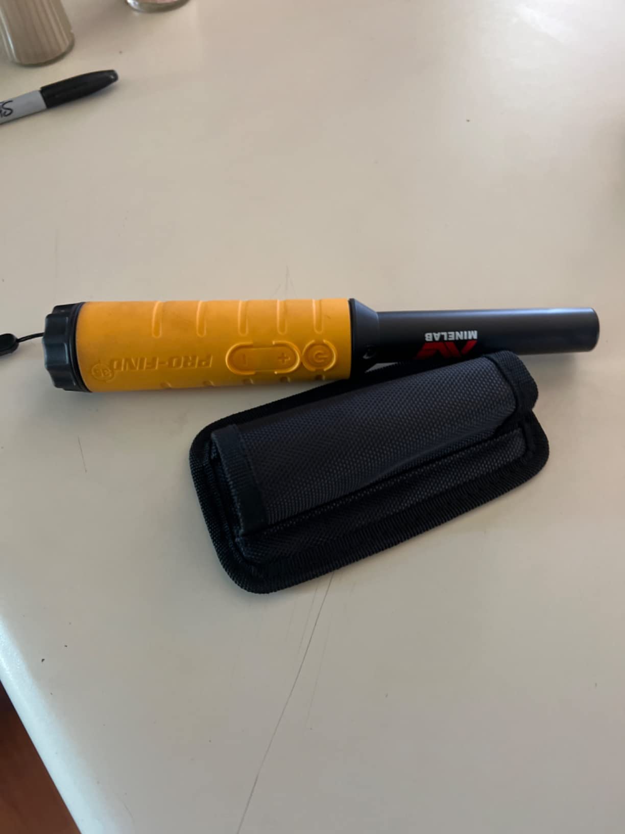 Minelab PRO-FIND 35 Waterproof Pinpointer Metal Detector for Experts with Tone ID & Adjustable Sensitivity (Built-in Flashlight, Holster & Lanyard Included) customer photo 2