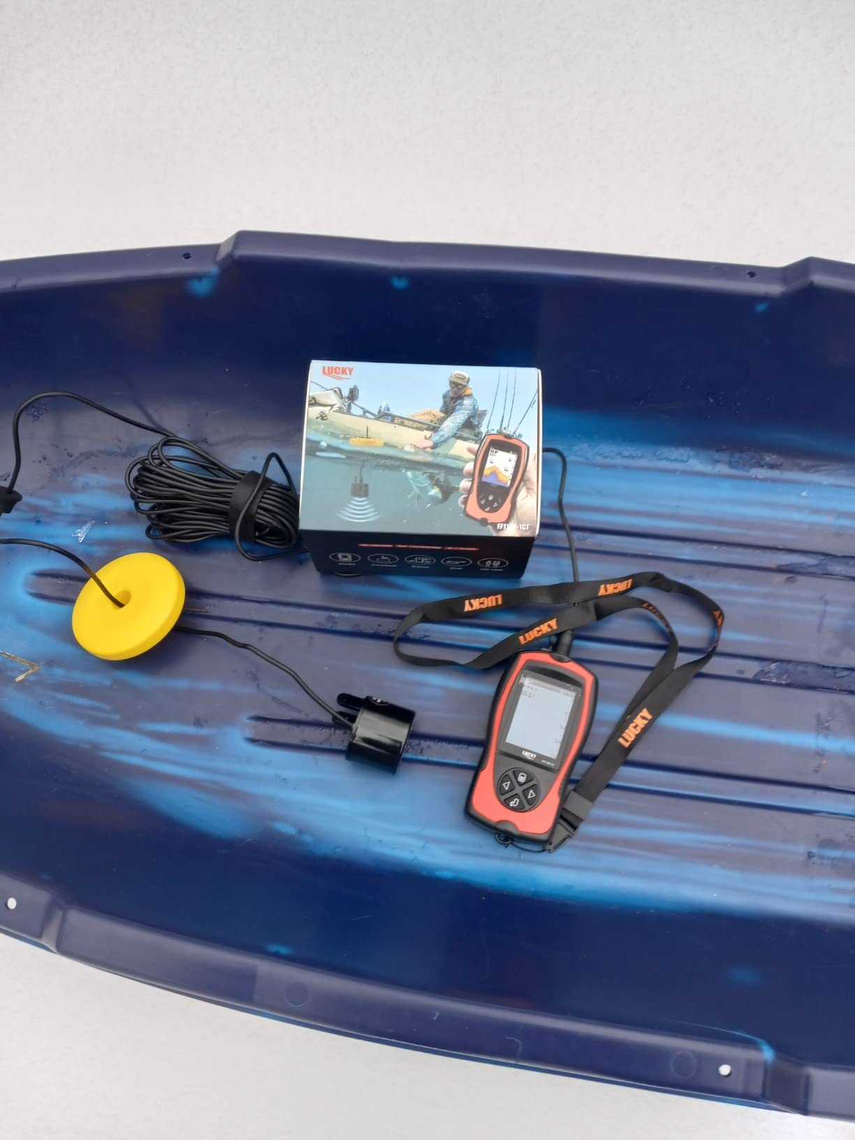LUCKY Portable Fish Finder Handheld Kayak Fish Finders Wired Fish Depth Finder Sonar Sensor Transducer for Boat Fishing Sea Fishing customer photo 1
