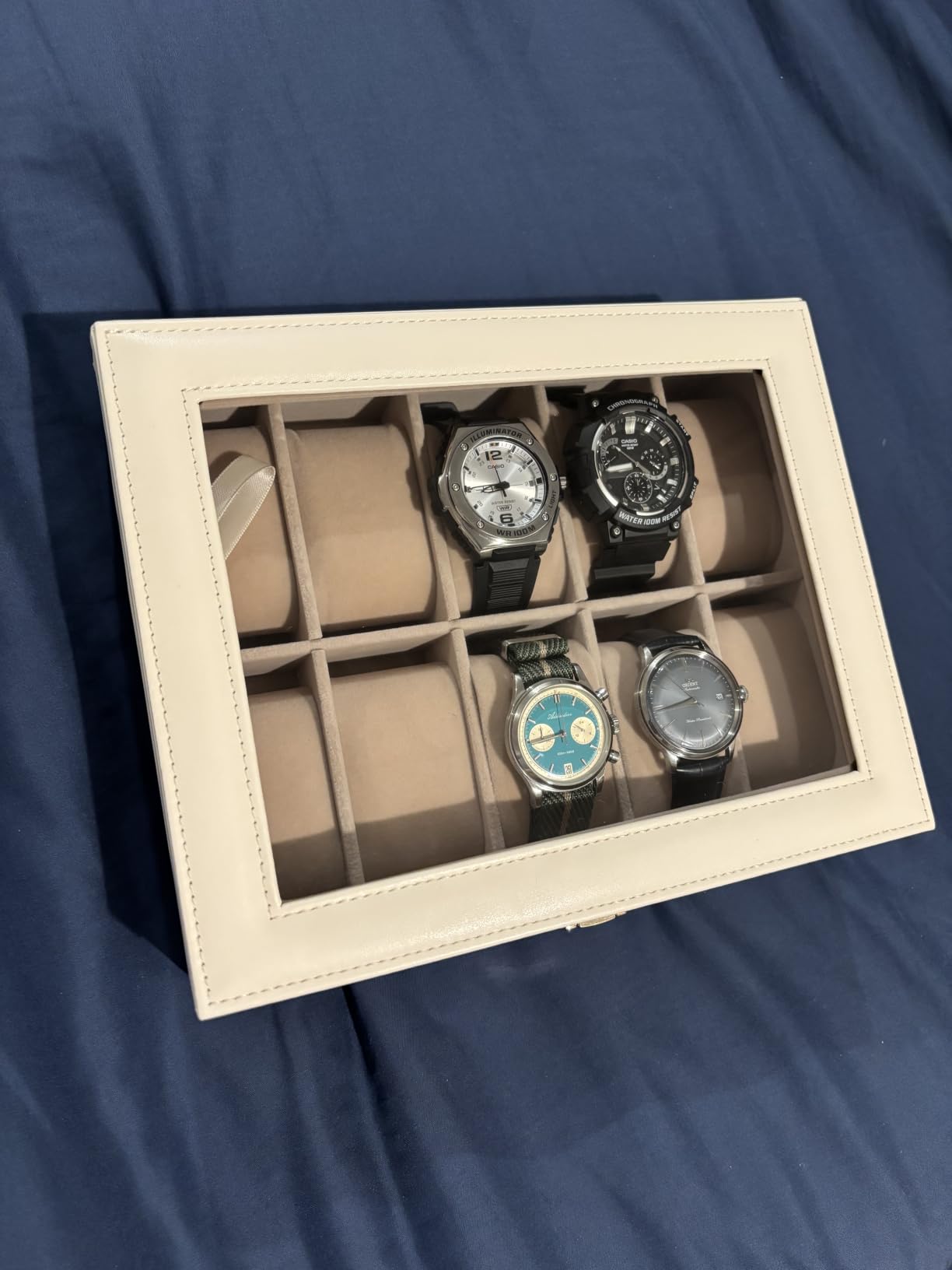 SONGMICS Watch Box, 12-Slot Watch Case Organizer with Large Glass Lid, Removable Pillows, Gift for Loved Ones, Black Synthetic Leather, Gray Lining UJWB12BK customer photo 2
