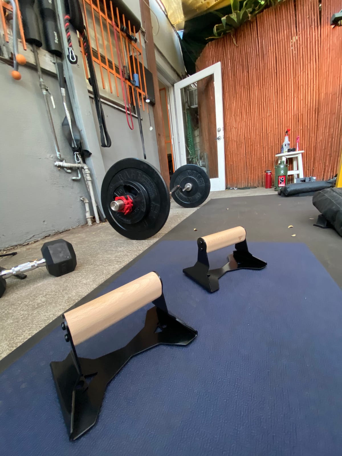 PULLUP & DIP Parallettes - Push Up Handles with Ergonomic Wooden Handles & Heavy-Duty Steel - Non-slip Parallettes Bars for Strength Training and Calisthenics - Press Up Handles for Push Ups customer photo 1