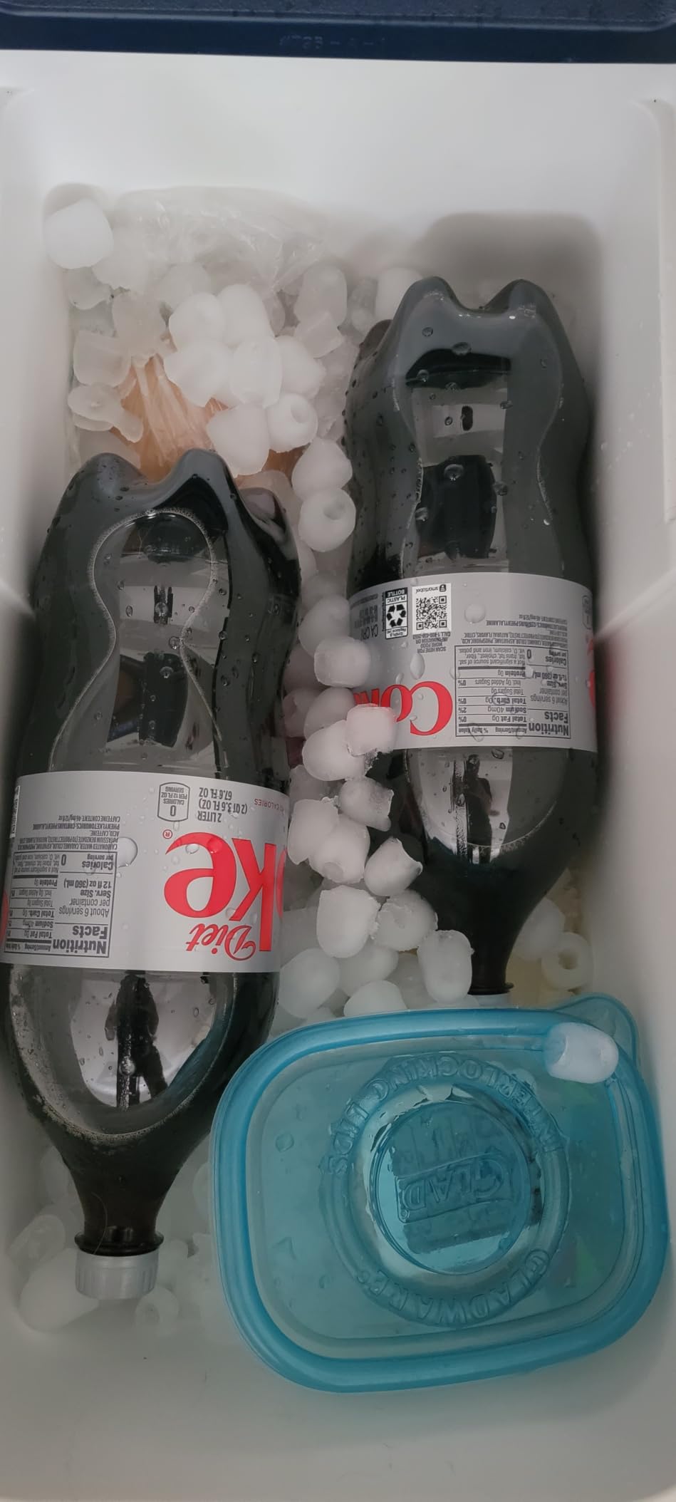 Frigidaire Countertop Portable, 26 lb per Day Bullet Ice Maker Machine (Black Stainless Steel) customer photo 1
