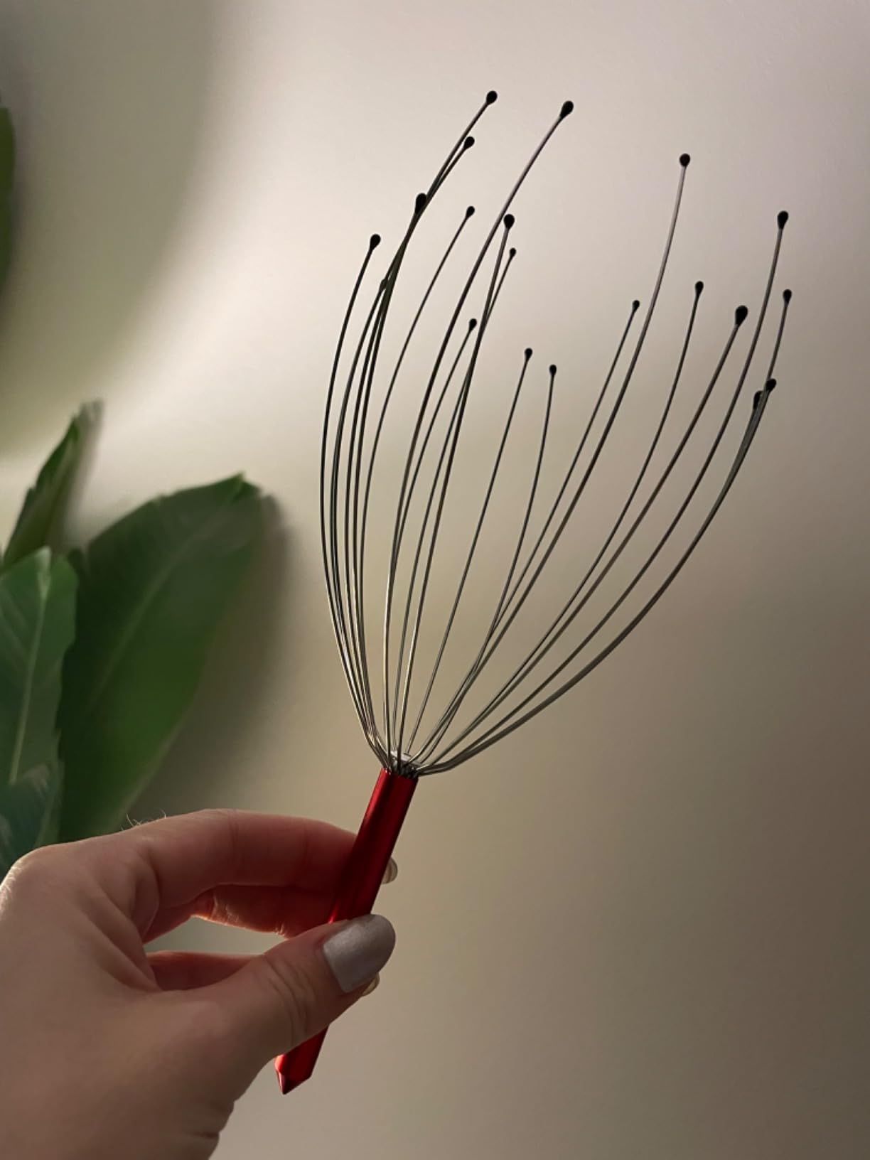 USAGA Head Massager Scalp Massager 20 Fingers Head Scratcher for Scalp Body Relaxing (Silvery) | for Head Massage and Body Relaxation customer photo 1