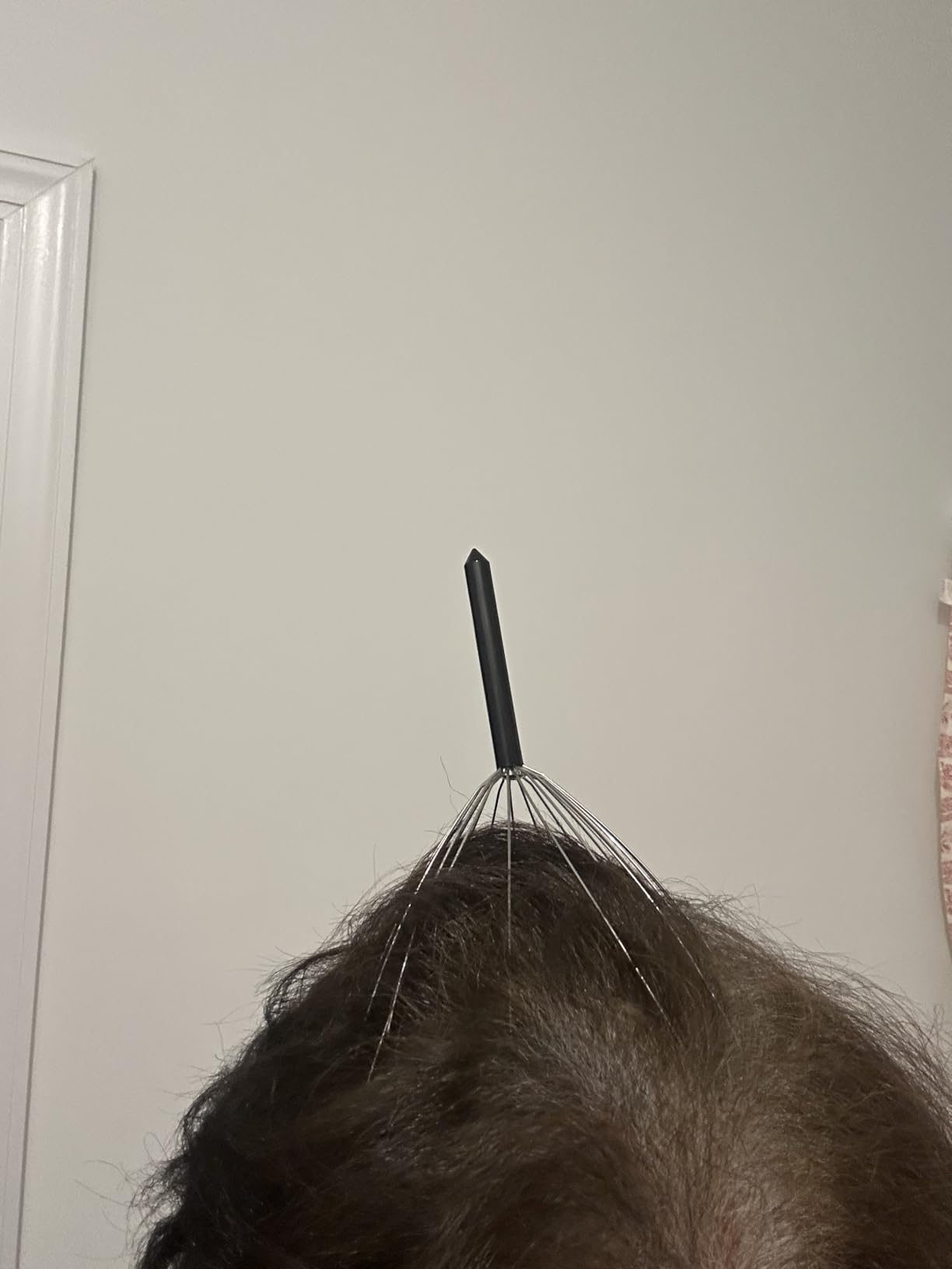 USAGA Head Massager Scalp Massager 20 Fingers Head Scratcher for Scalp Body Relaxing (Silvery) | for Head Massage and Body Relaxation customer photo 2