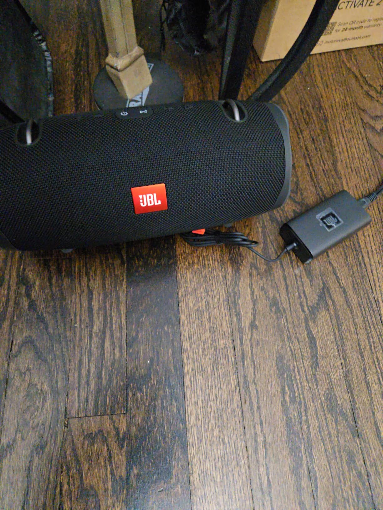 JBL Xtreme 2 - Portable Bluetooth Speaker - Red customer photo 2