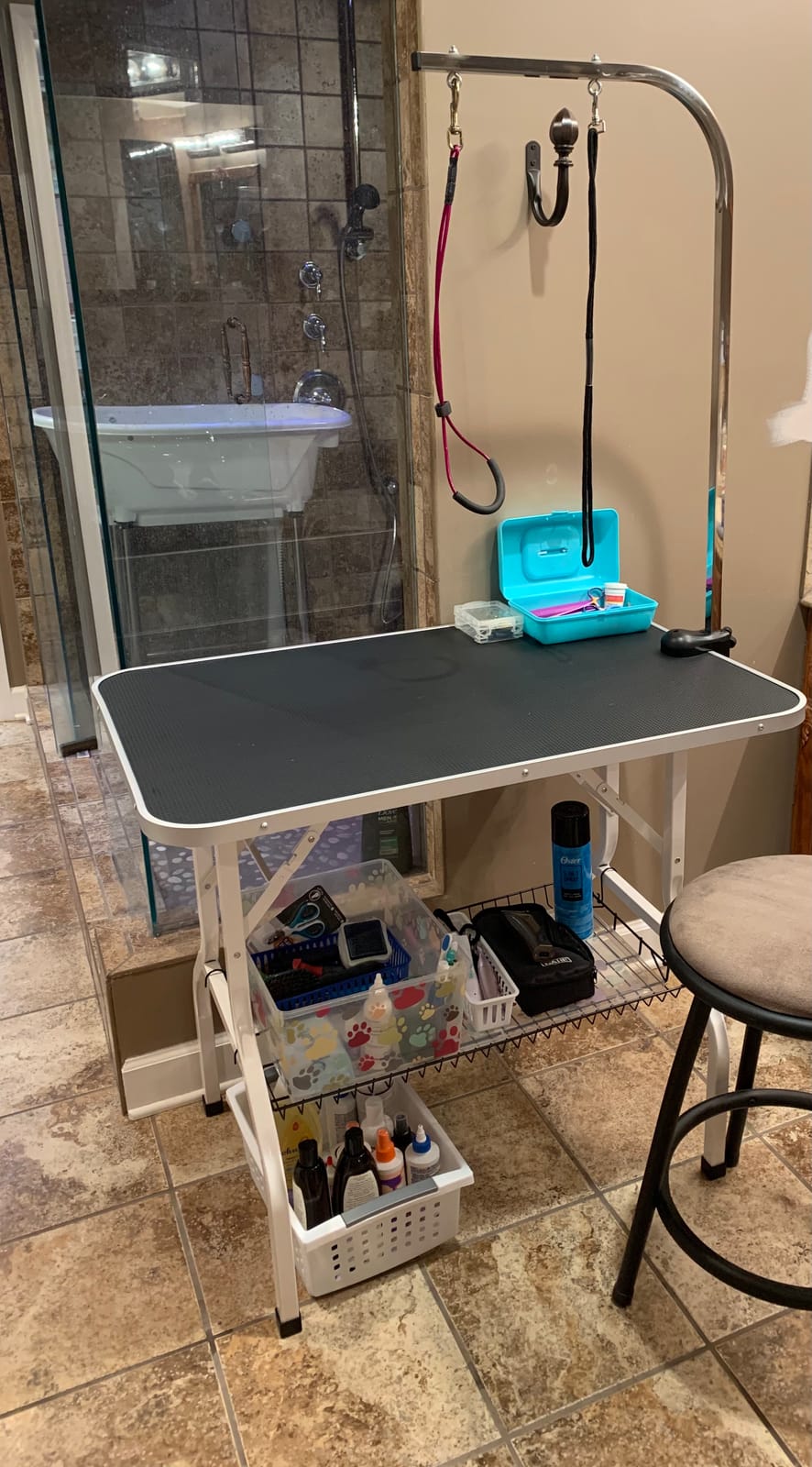 Yaheetech 36'' Dog Grooming Table, Pet Foldable Grooming Table w/Double Loops/Mesh Tray/Adjustable Arm, Black customer photo 2
