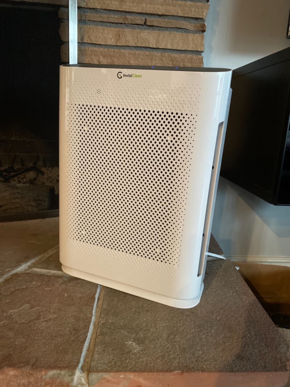 Air Purifier for Home Allergies & Pets | 4-in-1 H13 True HEPA Filter/Ionizer/Carbon + UV Light | Portable Air Purifiers for Large Room & Bedroom Odor Elimination - InvisiClean Aura II customer photo 1