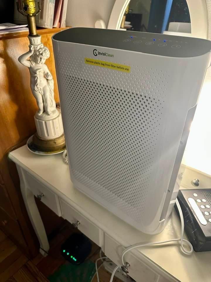 Air Purifier for Home Allergies & Pets | 4-in-1 H13 True HEPA Filter/Ionizer/Carbon + UV Light | Portable Air Purifiers for Large Room & Bedroom Odor Elimination - InvisiClean Aura II customer photo 2