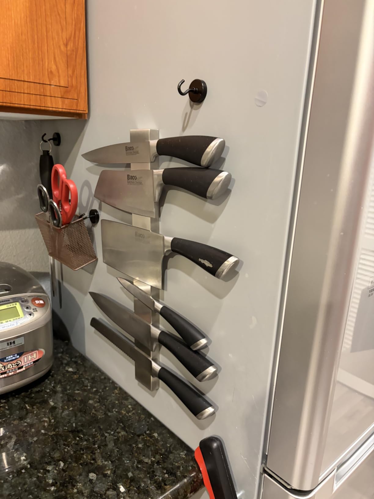 Modern Innovations 10 Inch Stainless Steel Magnetic Knife Bar with Multipurpose Use as Knife Holder, Knife Rack, Knife Strip, Kitchen Utensil Holder, Tool Holder, Art Supply Organizer, Home Organizer customer photo 1