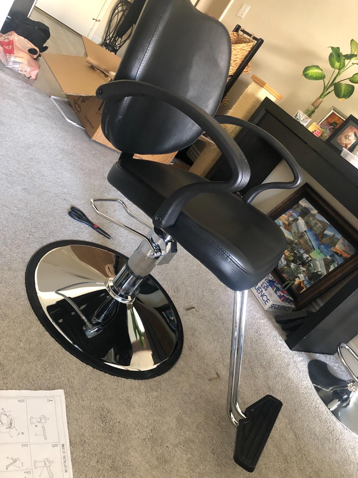 Funnylife Hair Salon Chair Styling Heavy Duty Hydraulic Pump Barber Chair Beauty Barbering Chair for Hair Stylist Women Man customer photo 2