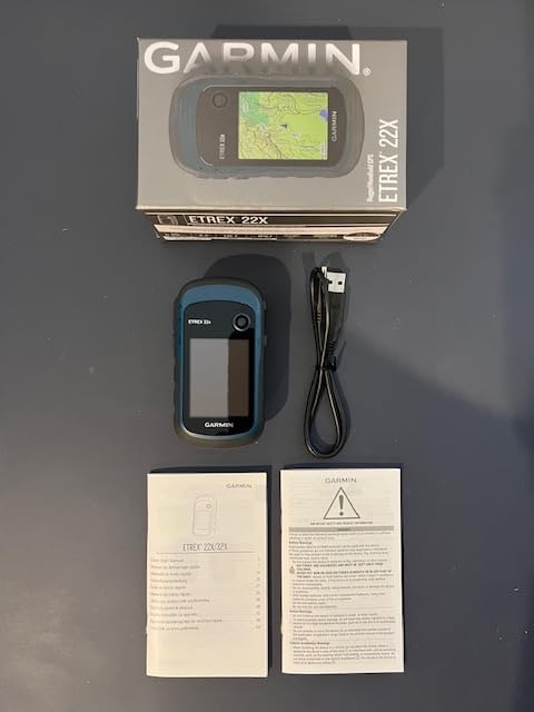 Garmin 010-02256-00 eTrex 22x, Rugged Handheld GPS Navigator, Black/Navy customer photo 2