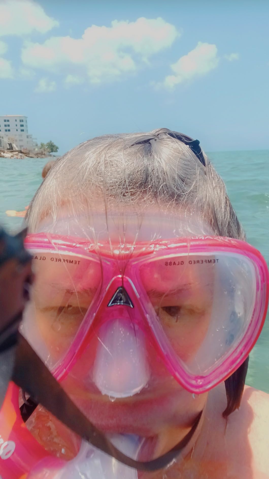 Cressi Adult Snorkel Set (Mask, Dry Snorkel, Adjustable Fins) - Light for Travel - Ocean Set: Designed in Italy customer photo 1