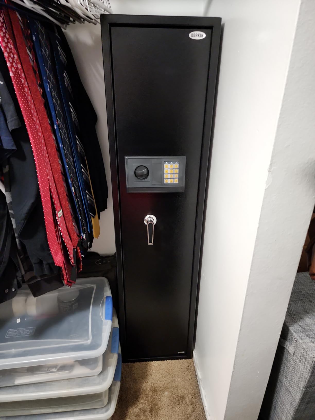 BBRKIN Large Rifle Safe, Long Gun Safe for Rifle Shotgun for Home, Quick Access 5-6 Gun Storage Cabinet with a Handgun Lock Box and a Removable Shelf, Silent Mode(PIN Code Version) customer photo 1