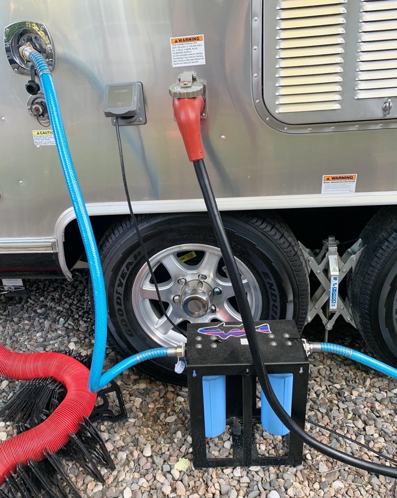Camco EVO X2 Dual Stage Camper/RV Water Filter Kit - 2 Stage Filtration w/KDF & GAC - Filters Out Bad Taste, Odors, Lead, Bacteria & More - Replaceable Filters - (40639) customer photo 1