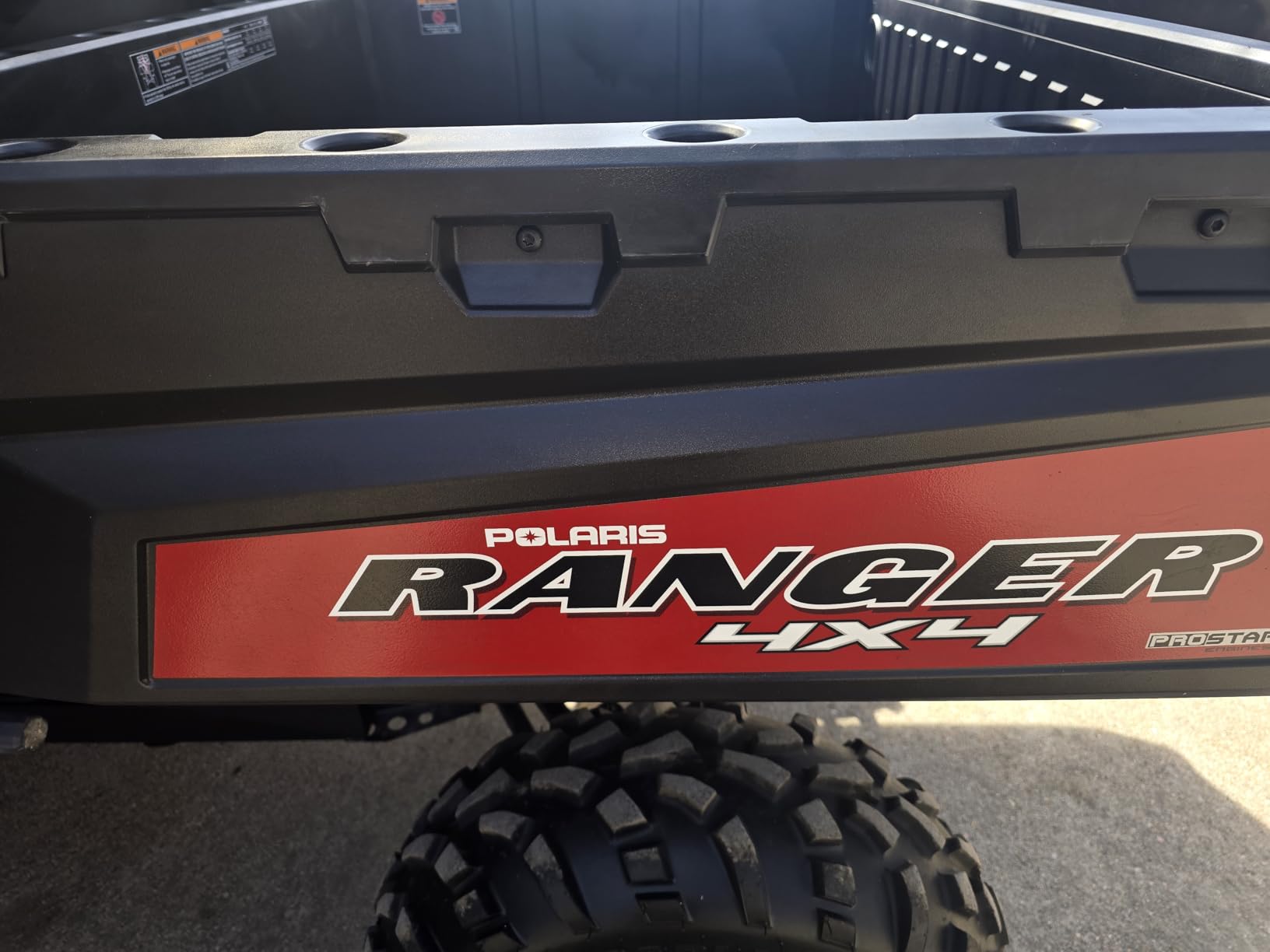 KEMIMOTO UTV Bed Storage Box 5.5GAL Compatible with Polaris Ranger General | 21L Black Bed Toolbox, Low-Density Polyethylene Cargo Box, Compatible with Ranger 1000/XP 900 570 500 2016-2026 customer photo 2