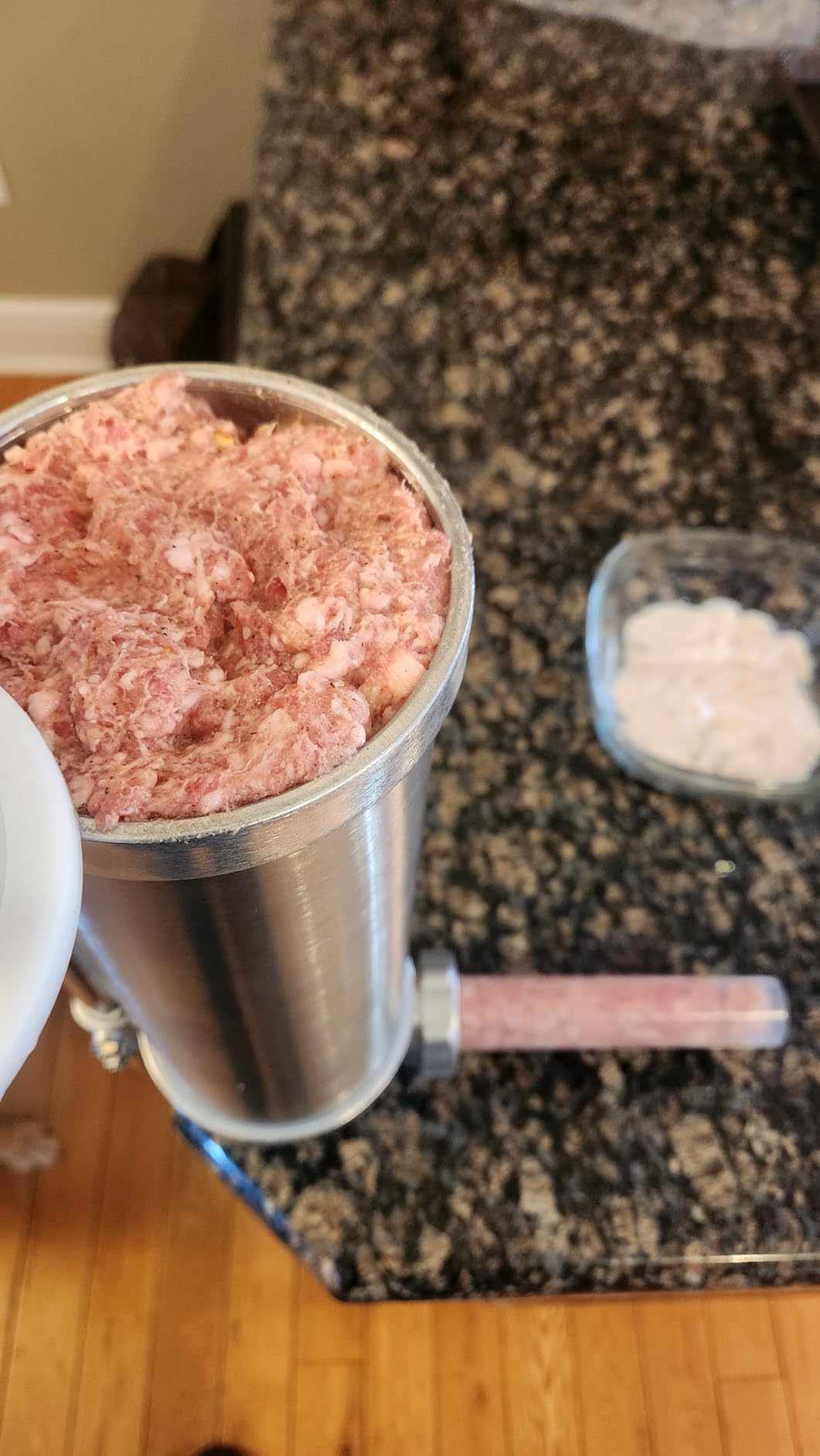 Sausage Stuffer, Stainless Steel Homemade Sausage Maker Vertical Meat Filling Kitchen Machine, Packed 8 Stuffing Tubes (2.5LBS VERTICAL) customer photo 2