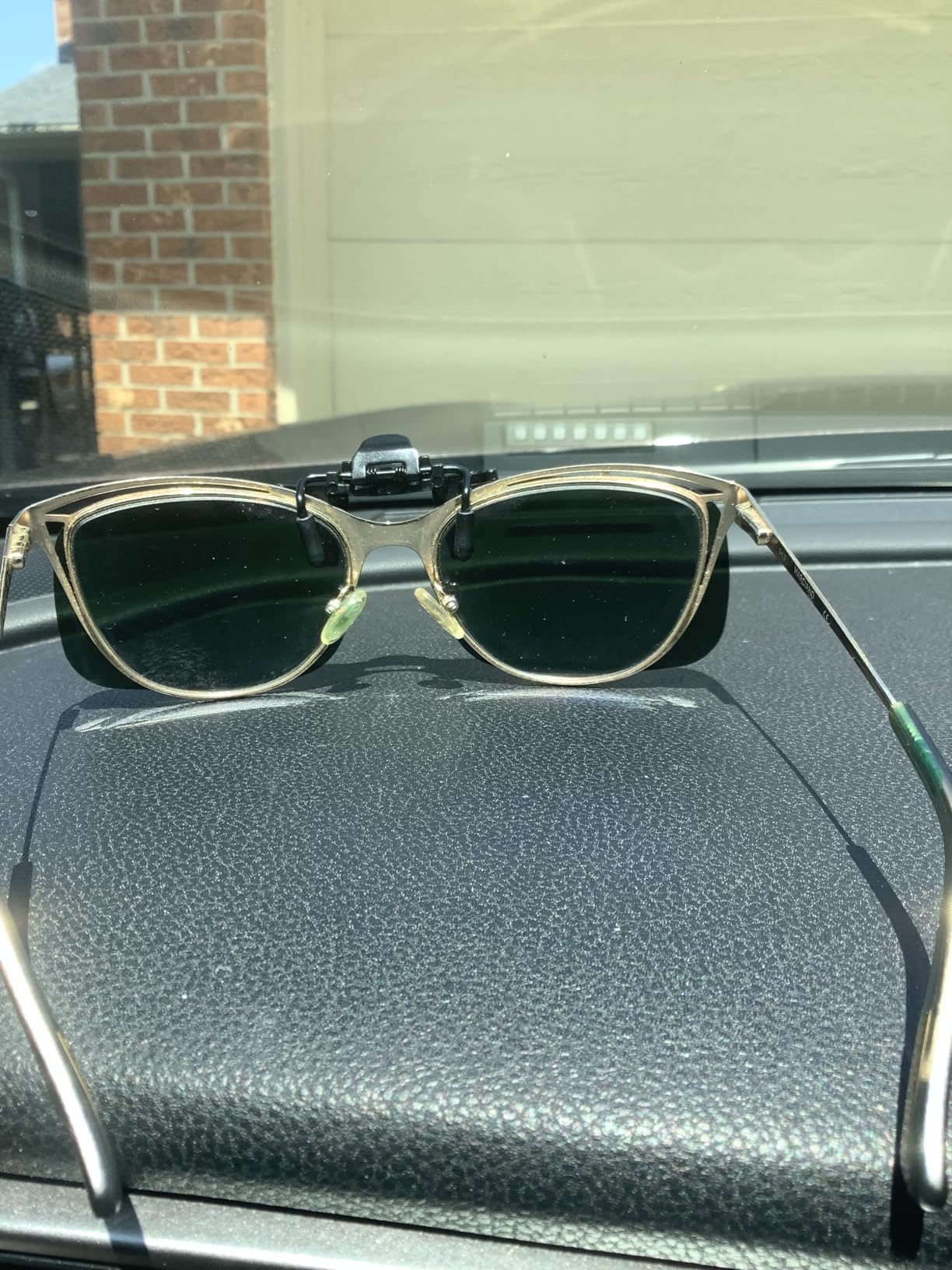 Hifot Clip on Sunglasses 4 Pack,Polarized Lens Fit Over Prescription Glasses,Flip up Rimless Sunglasses customer photo 2