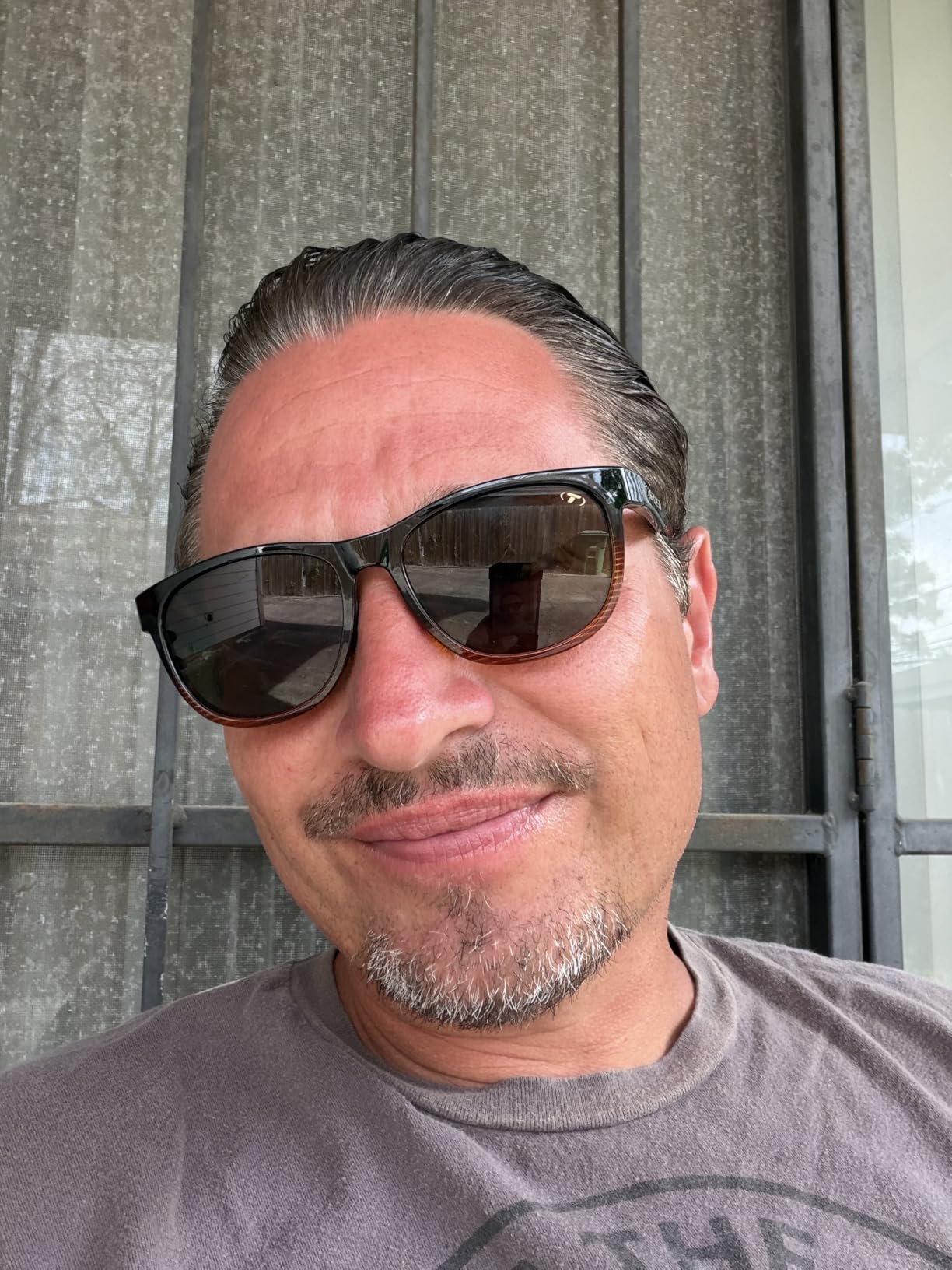 Tifosi Swank Lifestyle Sunglasses - Running, Cycling & Golf | 100% UVA/UVB, shatterproof polycarbonate. Tangle-free hinge, hydrophilic nose pads. For running, cycling, golf & lifestyle. customer photo 2