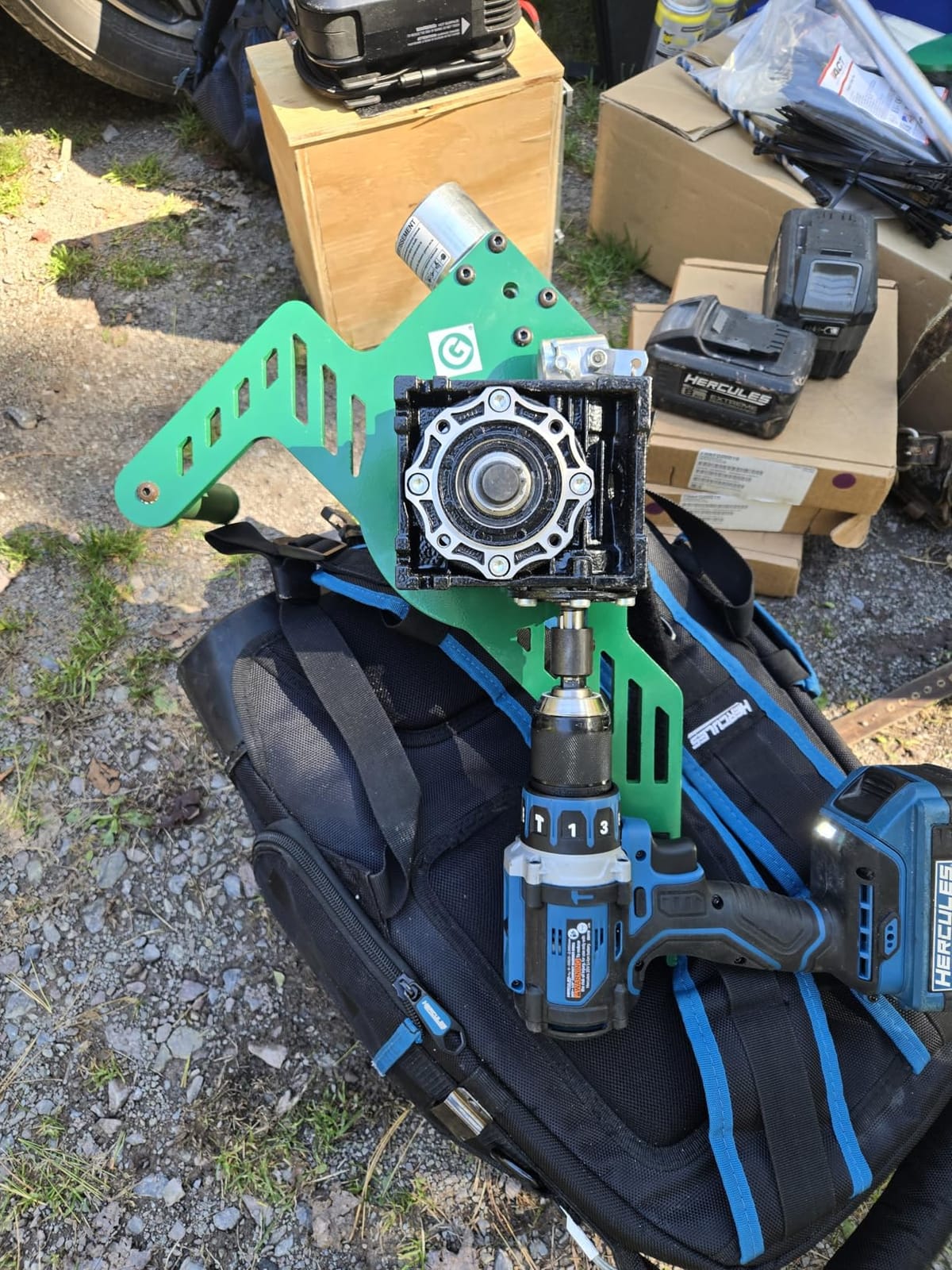 Greenlee G1 Versi-Tugger Handheld 1,000-lb. Electrical Cable Puller customer photo 1