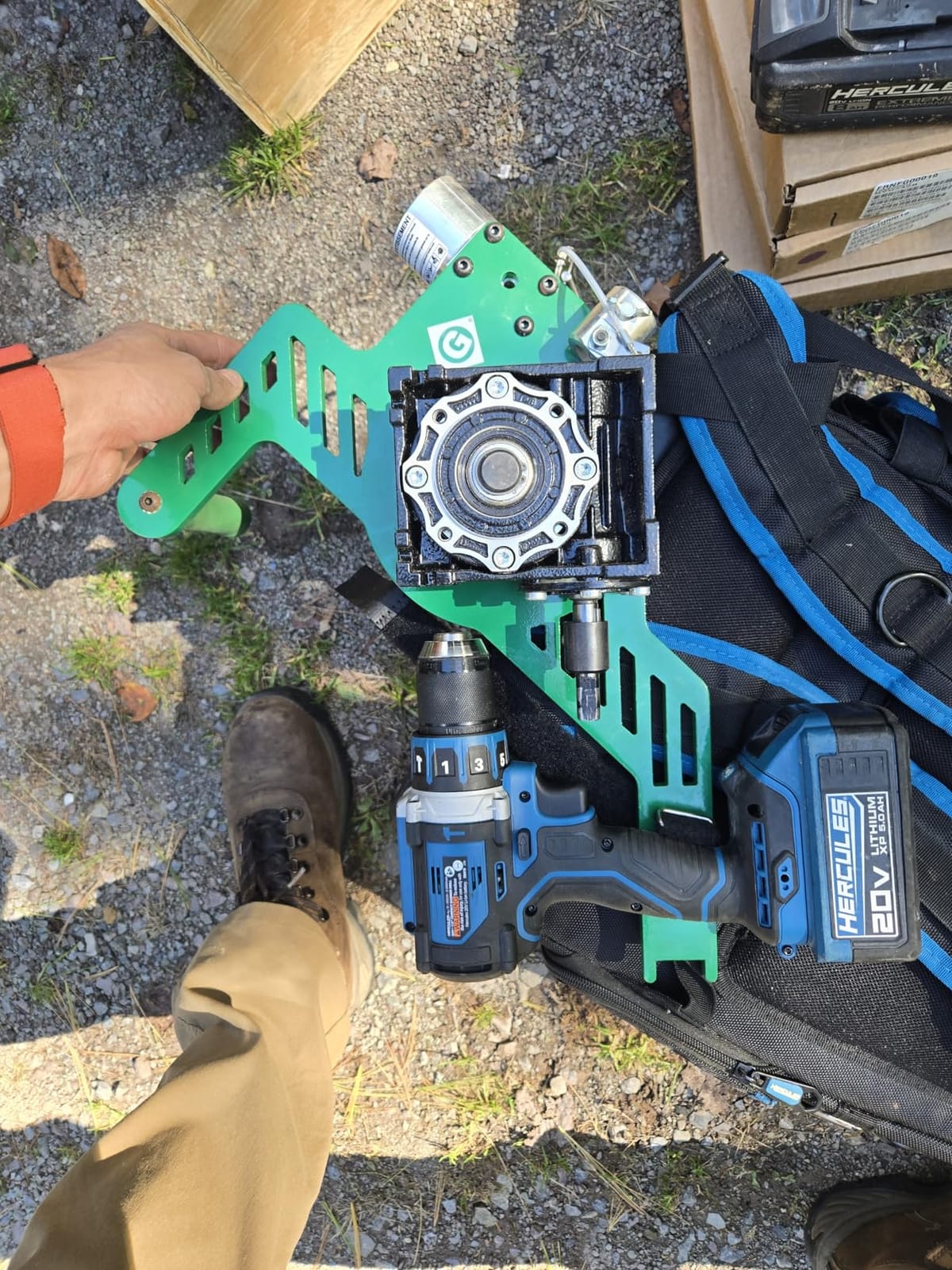 Greenlee G1 Versi-Tugger Handheld 1,000-lb. Electrical Cable Puller customer photo 2