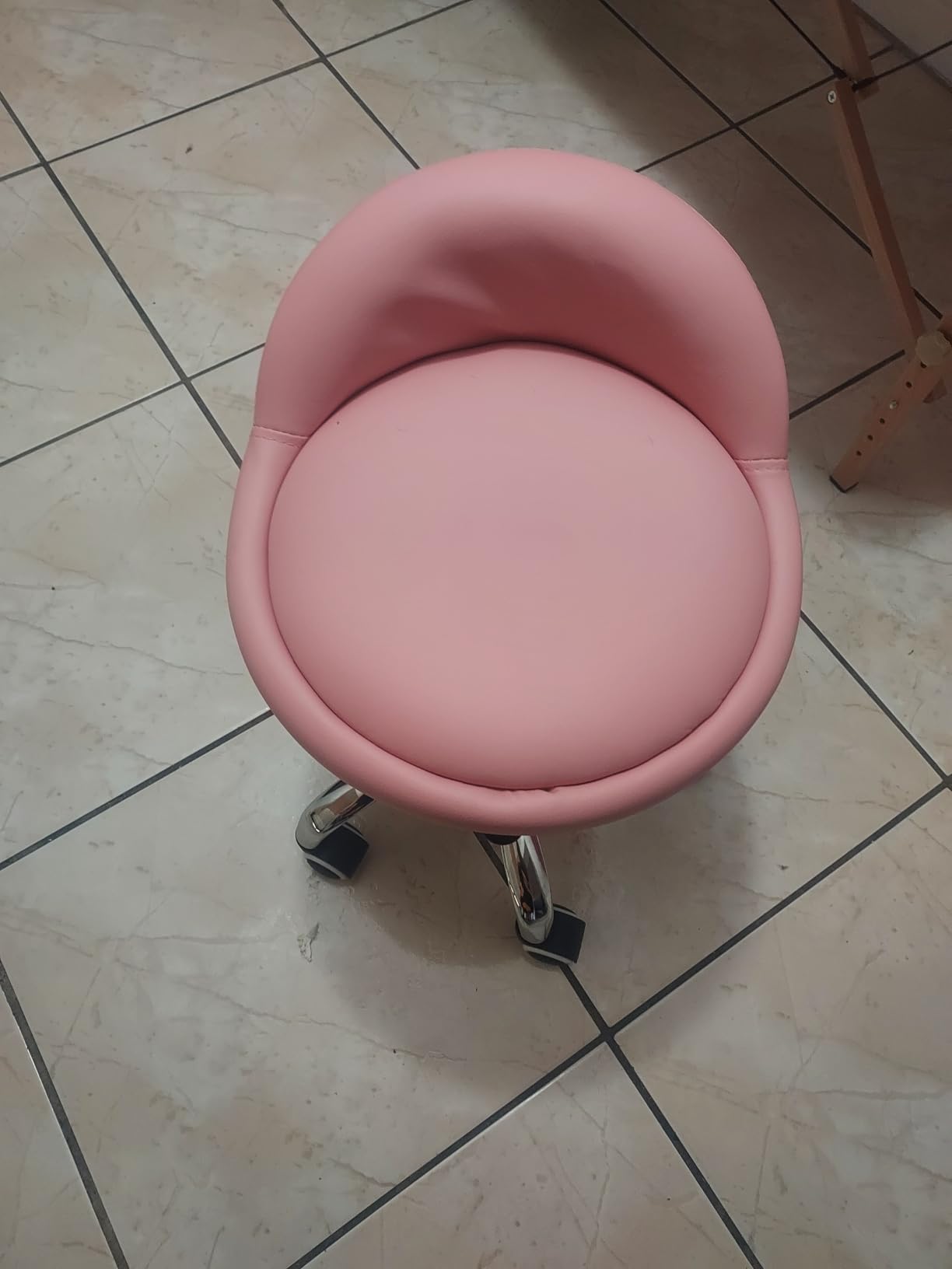 KKTONER PU Leather Round Rolling Stool with Back Rest Height Adjustable Swivel Drafting Work SPA Task Chair with Wheels Pink customer photo 1