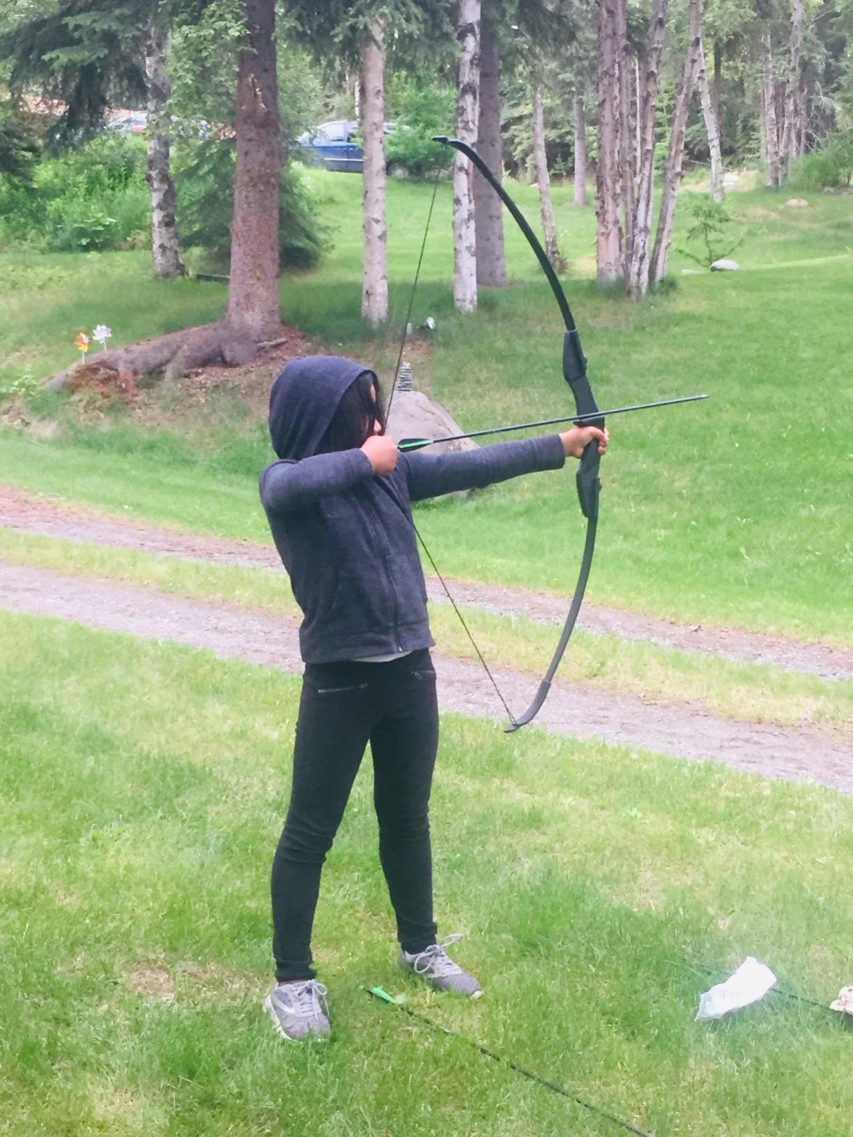 D&Q Archery Bow and Arrow Set for Adults Beginner Teenagers Youth, Takedown Recurve Bow 20lbs 30lbs 40lbs Left and Right Handed Bow, Recurve Bow Set for Outdoor Target Practice customer photo 1