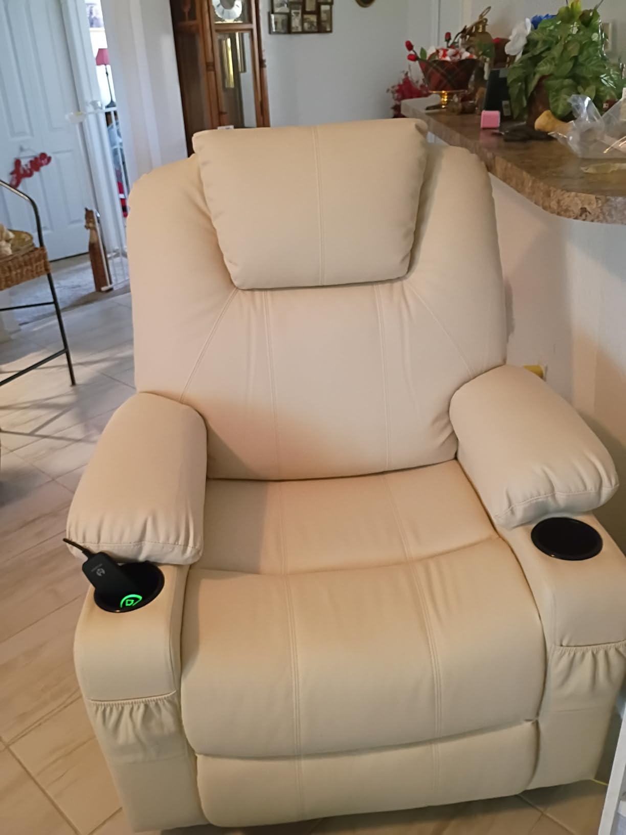 MCombo Large Power Lift Recliner Chair with Massage and Heat for Tall Elderly People, 3 Positions, Cup Holders, and USB Ports, Faux Leather 7516 (Large, Black) customer photo 1