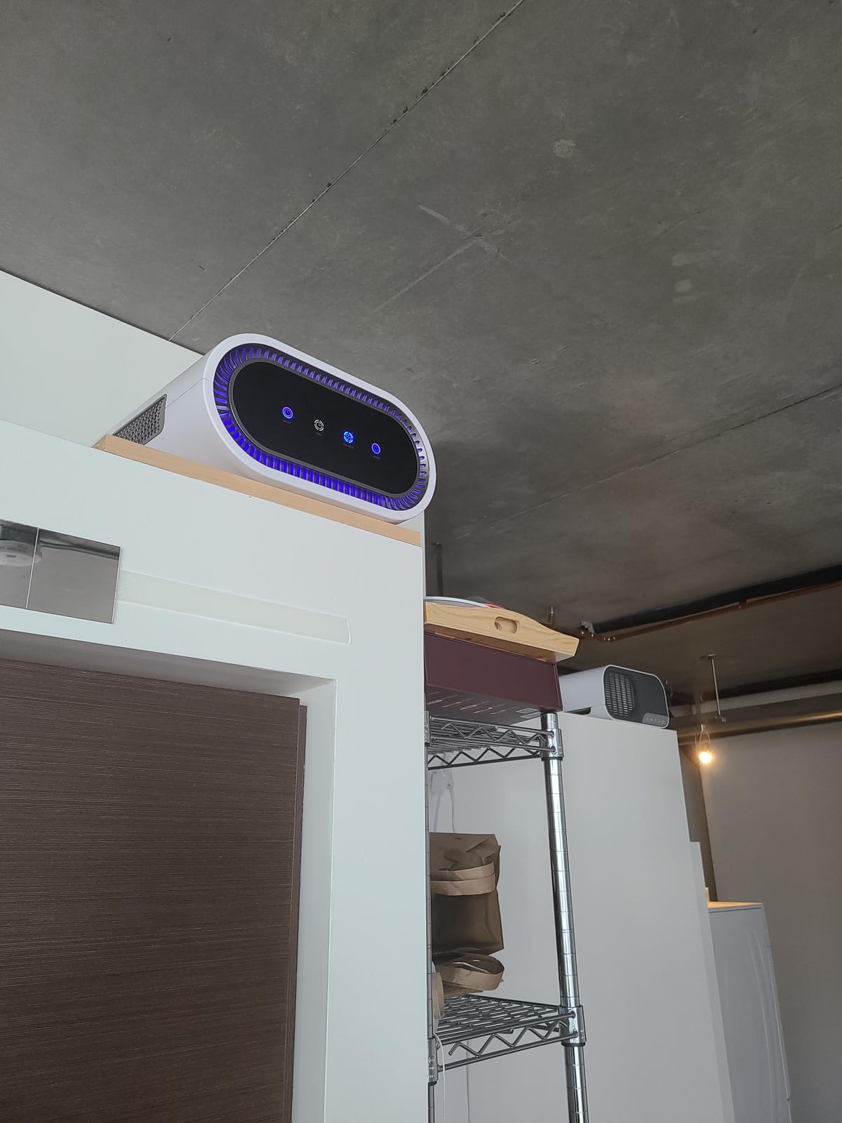 AZEUS Air Purifier for Wildfire Smoke, UV-C HEPA for Home Large Room, White | HEPA captures 99.97% ash, PM2.5 & pet dander, smoke filter, Ionic, Covers 2160 sq ft, Smart sensor, Quiet mode, Filter alert customer photo 2